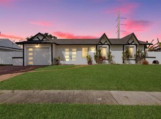 9231 N Cypress Cir, Miramar, FL 33025