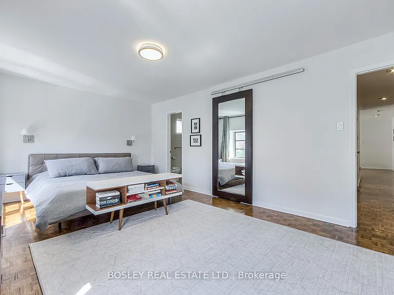 98 Sherwood Ave — Photo 26