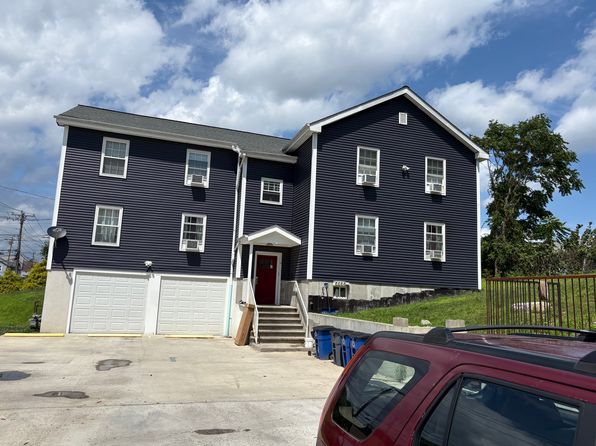 119 Hawkins St #1