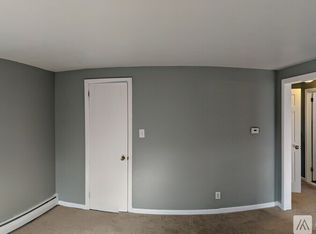 5 Vanderburgh Ave FLOOR 2, Rutherford, NJ 07070