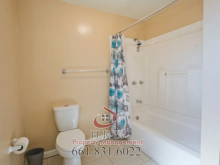 2731 Security Ave — Photo 10