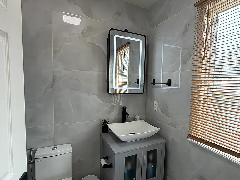 253 Terrace Ave #1 — Photo 8