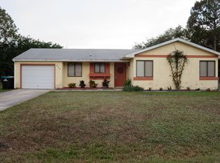934 Sorrel St NW, Palm Bay, FL 32907