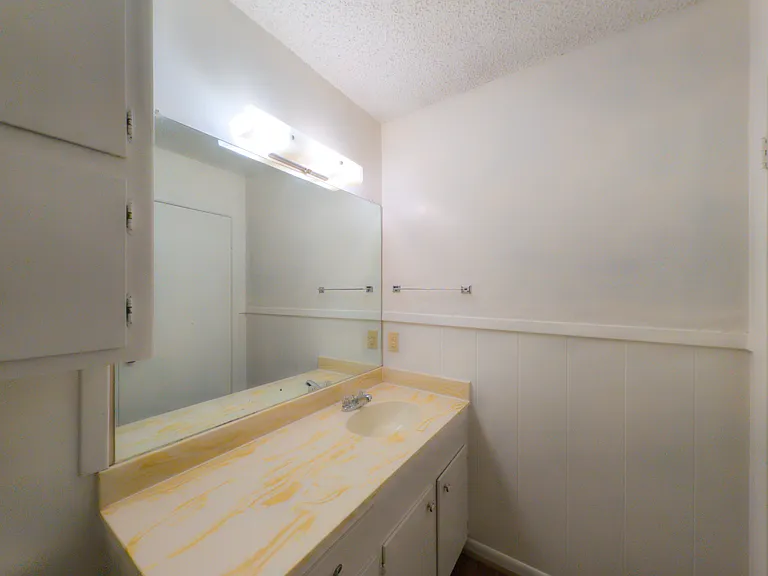 403 W Heritage Dr — Photo 21