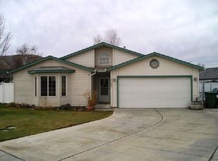 2105 Eastgate Ct, Prosser, WA 99350