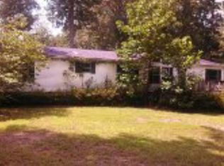 22105 Genito Rd, Amelia Court House, VA 23002