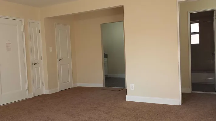 Rented by D S J Realty LLC | media 4