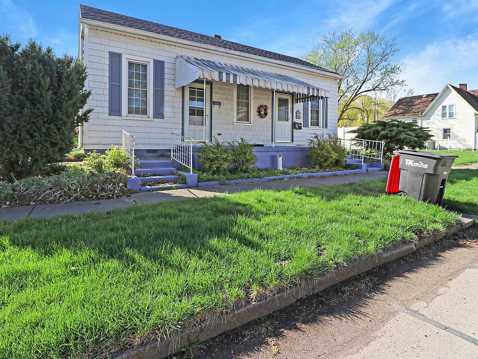 405 N Perry St, Attica, IN 47918 Zillow