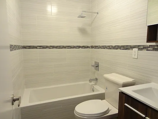 Rented by Lofts and Flats LLC | media 32