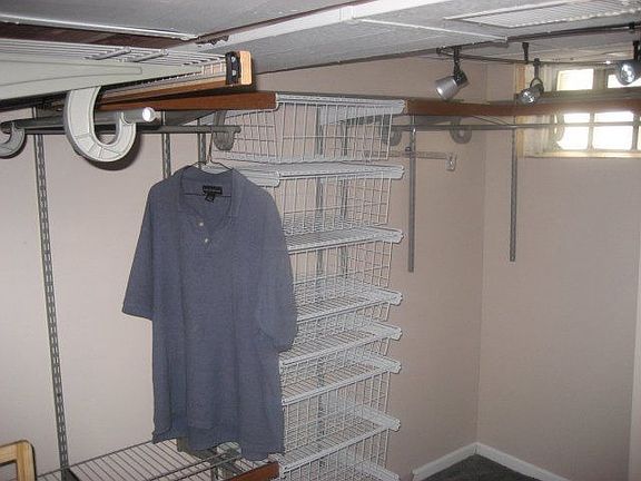 walk-in closet