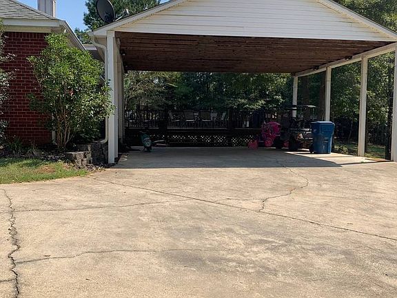 4th image of 101 Deer Trail Dr
