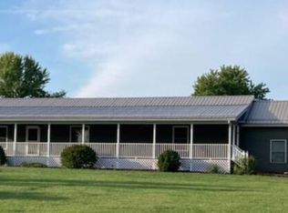 7096 Warner Huffer Rd, Circleville, OH 43113