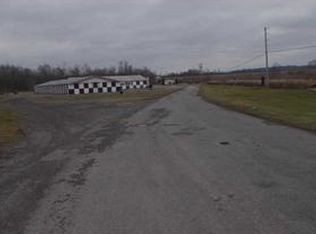 3420 New Castle Rd, West Middlesex, PA 16159