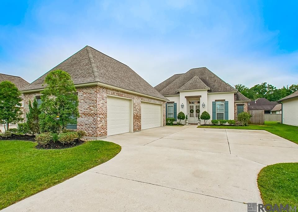 1st image of 37537 Cypress Hollow Ave