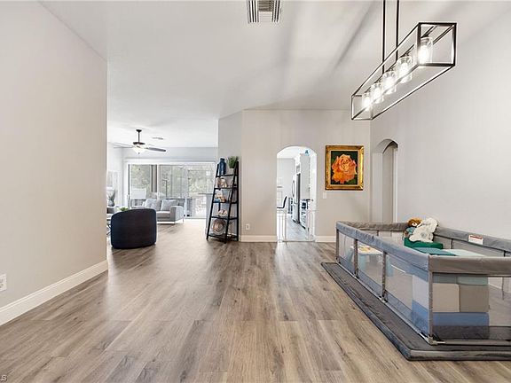 4th image of 2769 Inlet Cove LN W