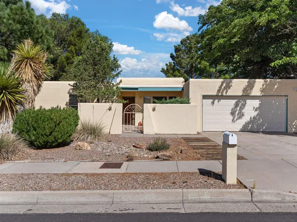 4005 Tracy St NE, Albuquerque, NM 87111