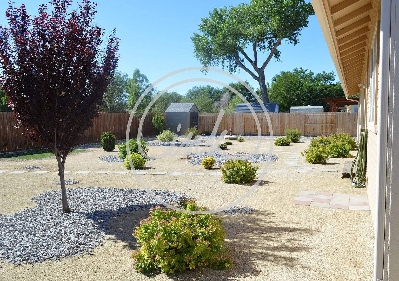 3 Bed / 2 Bath / 1 Office - Beautiful updated home on quiet street for rent — Photo 4