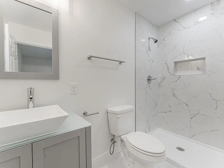2411 W Megan Dr — Photo 10