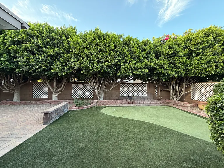 1850 W Desert Ln — Photo 42