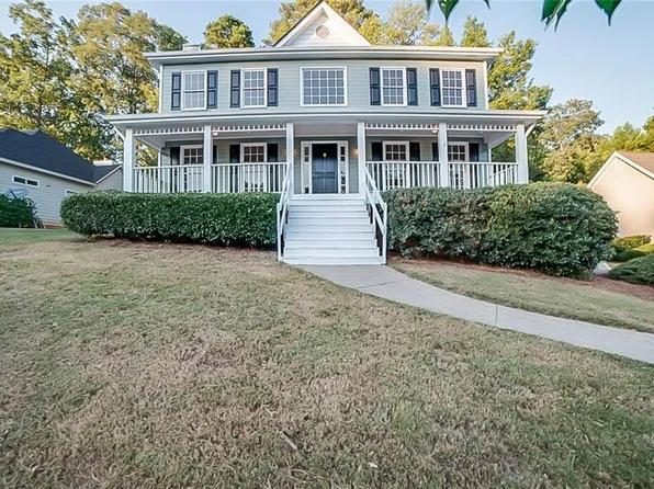 1833 Riverton Dr, Suwanee, GA 30024