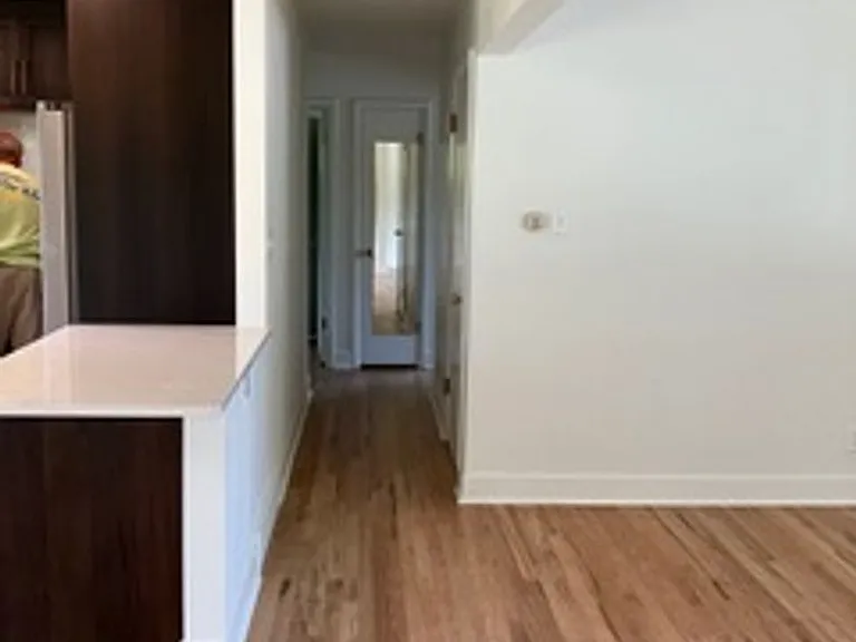 520 Columbia Rd — Photo 6