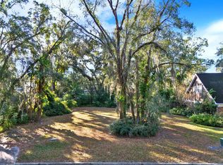 1113 N Riverhills Dr #2, Tampa, FL 33617