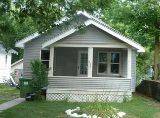 436 24th St N, Springfield, MI 49037