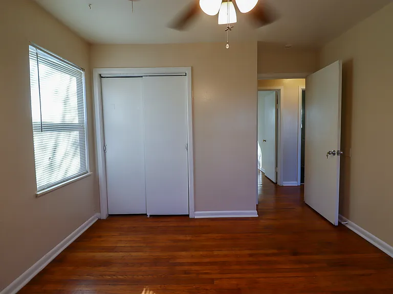 2701 Hillside Dr — Photo 20
