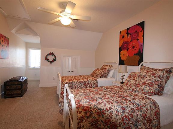 5th image of 618 Northport Ln