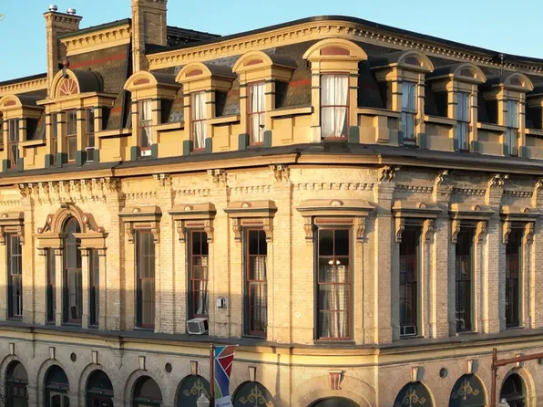 442 George St N, Peterborough, ON K9H 3R7