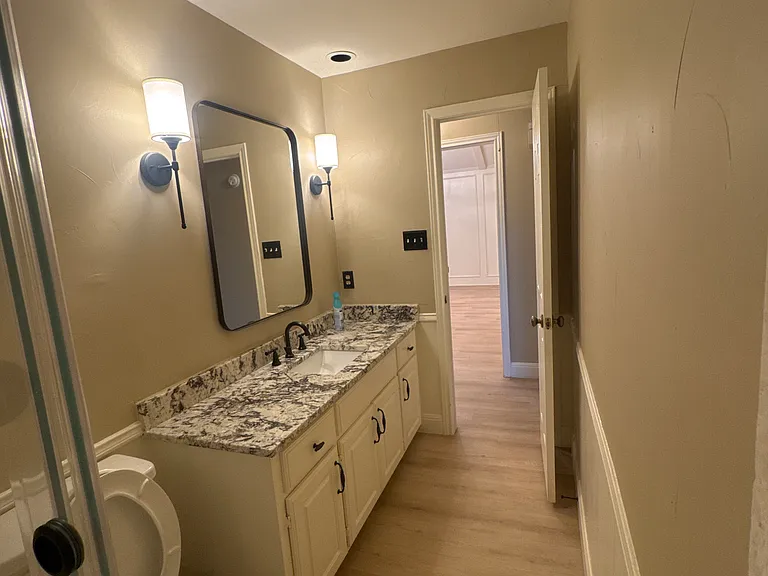 909 Villa Siete — Photo 11