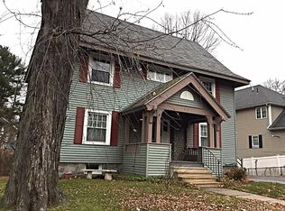 919 Pleasant St, Worcester, MA 01602