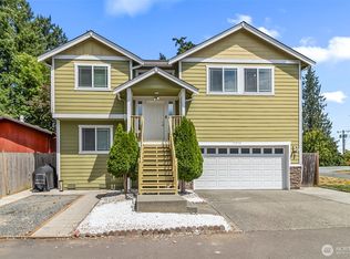 Gibson Manor, Everett, WA 98204