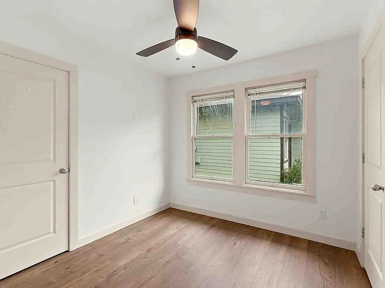 1101 Haynes St #1103 — Photo 15