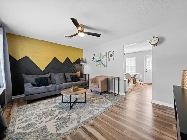 122 Gail St, Oak Grove, KY 42262