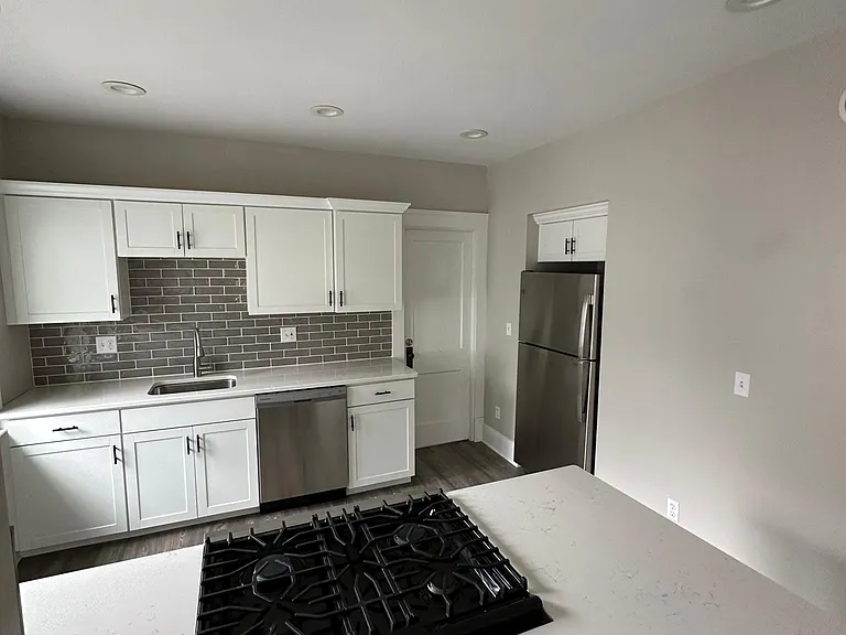1276 Bonnieview Ave — Photo 6