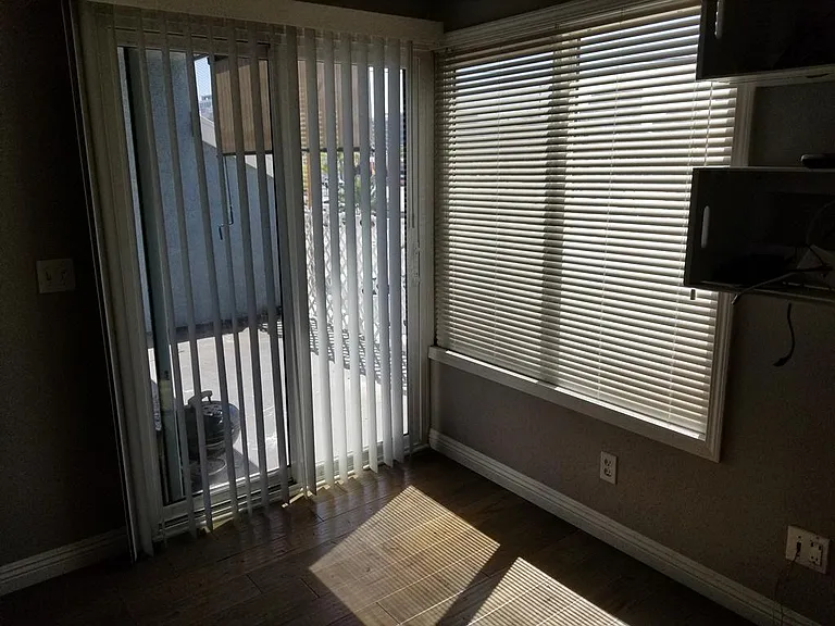 955 E 3rd St #206 — Photo 49