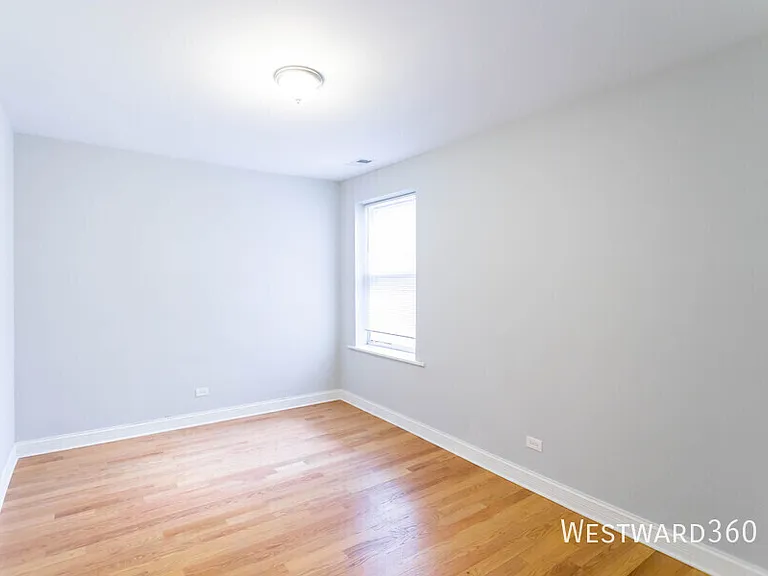 2753 N Whipple St #2 — Photo 6