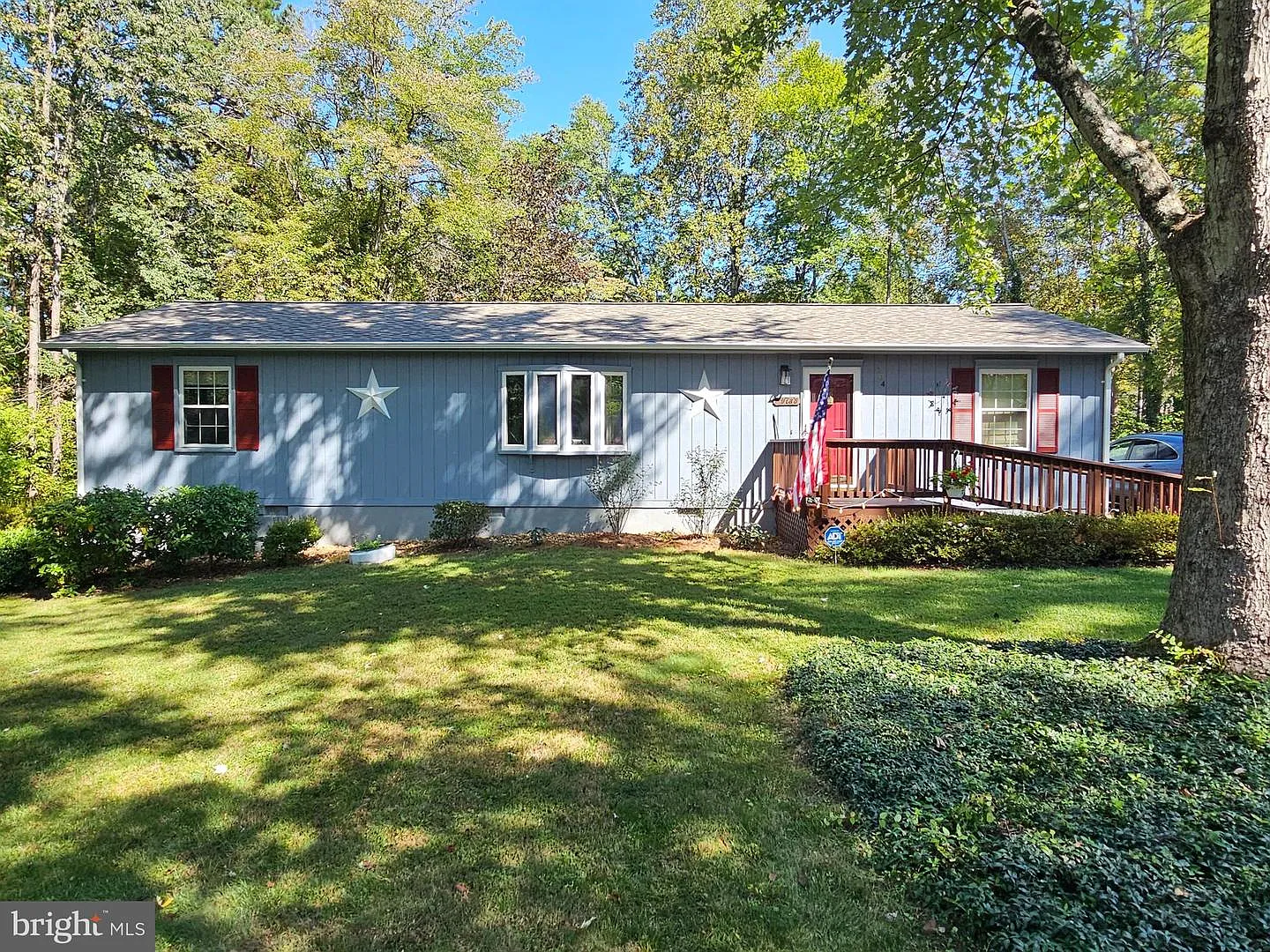 604 Stratford Cir photo 1
