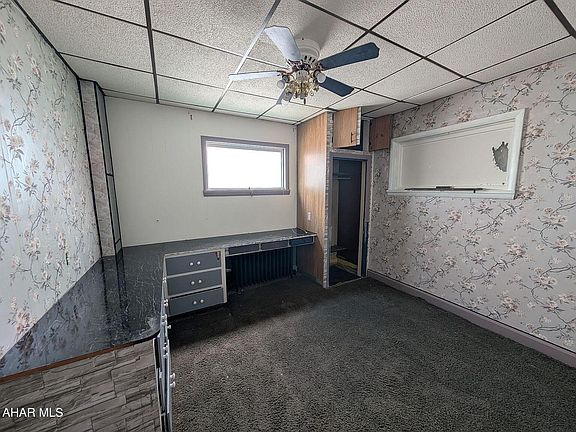 4th image of 1603 Springhill Rd