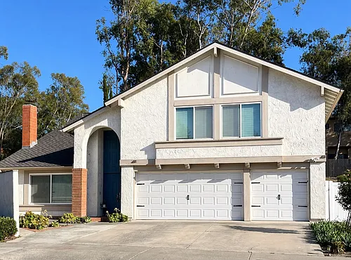 22152 Tama Dr Photo 1