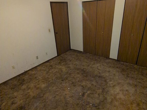 4th image of 109 E Mitchell Ave #3