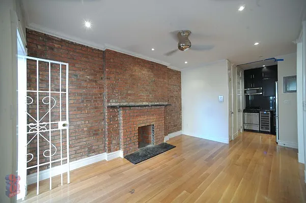 Rented by Centennial Properties NY | media 7