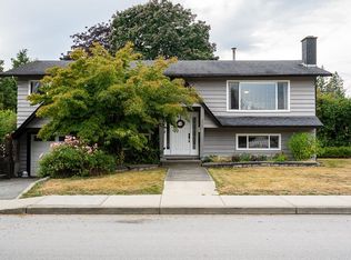 3067 Newberry St, Pt Coquitlam, BC V3B 3J5
