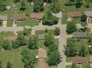 1108 W Morningside St, Springfield, MO 65807