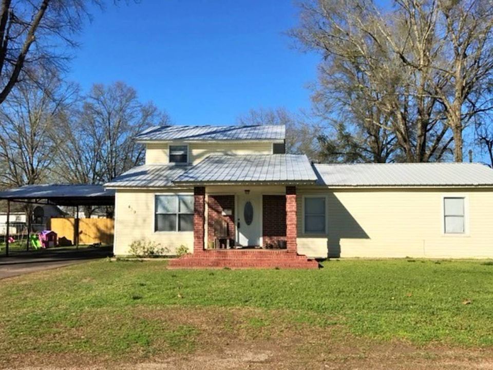 1st image of 439 E Fannin St
