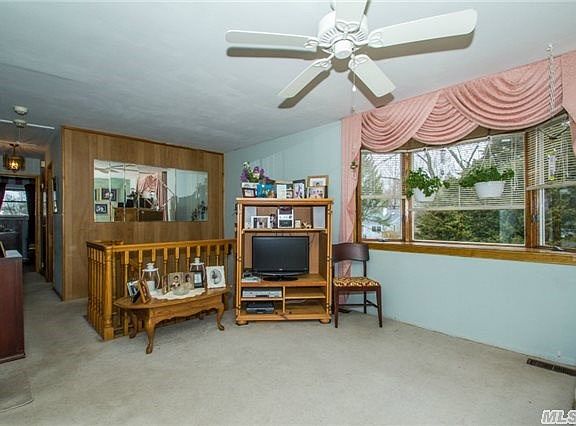 3rd image of 3111 New London Ave