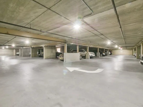 101 Clinton Street image 8 of 10