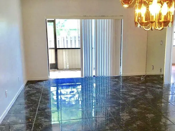 3501 NE 94 Avenue #1a, Sunrise, FL 33351