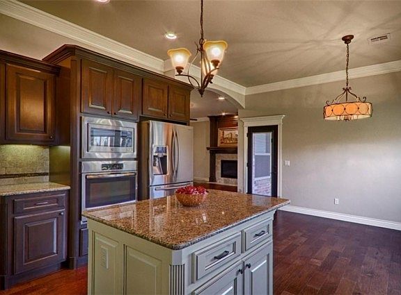 5th image of 15609 Hatterly Ln
